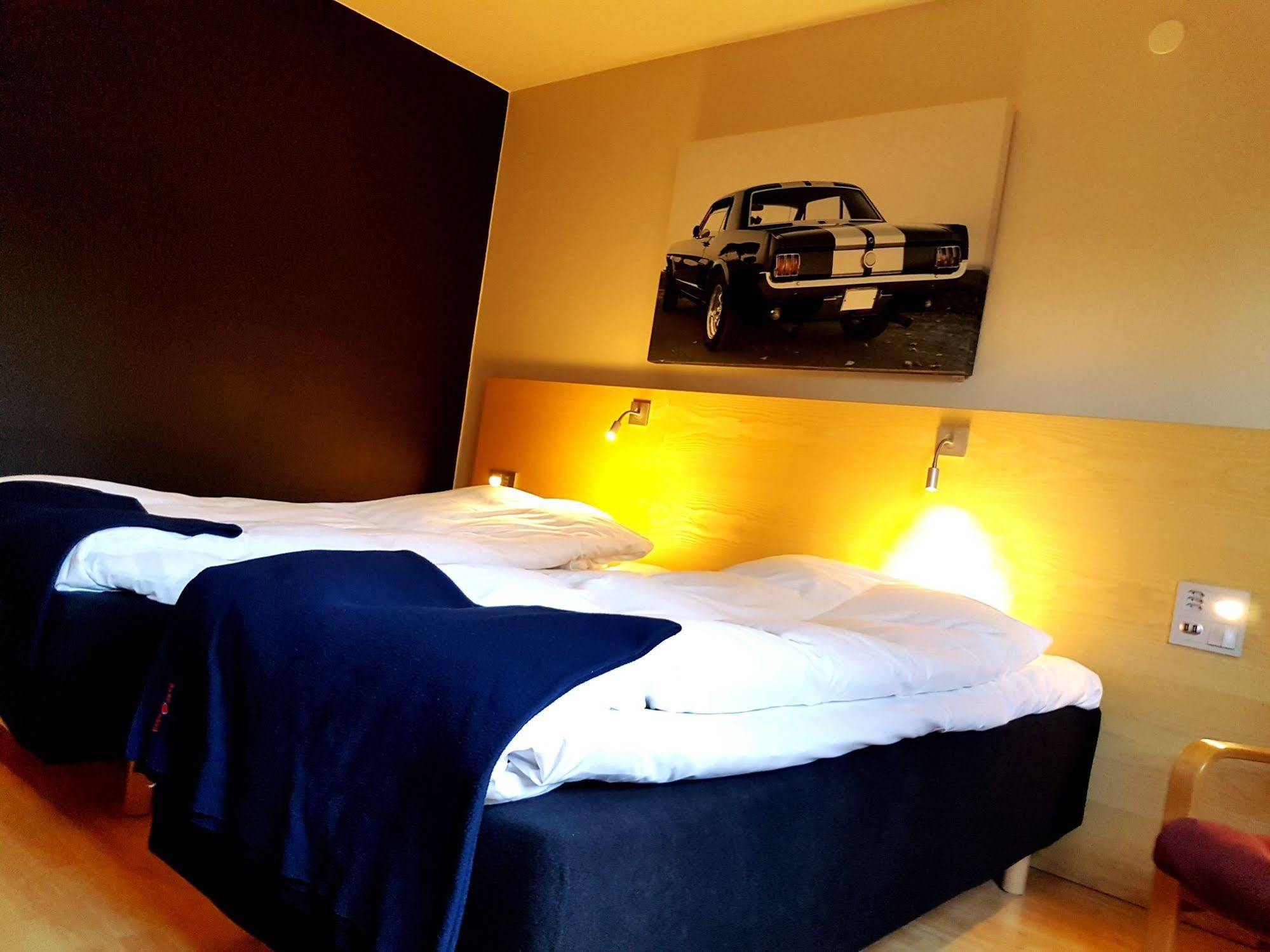 Hotel Rastpunkt Laxå Esterno foto