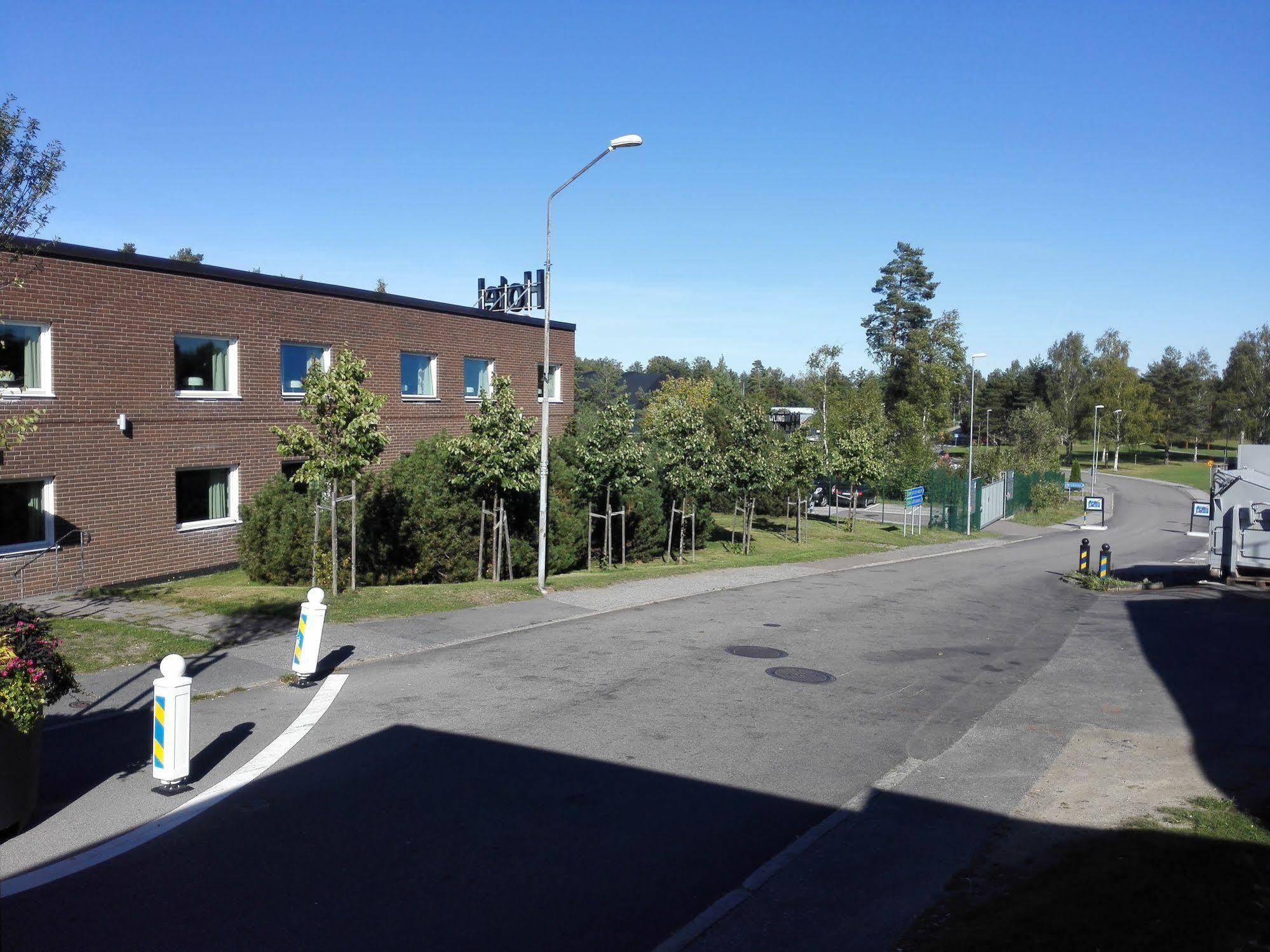 Hotel Rastpunkt Laxå Esterno foto